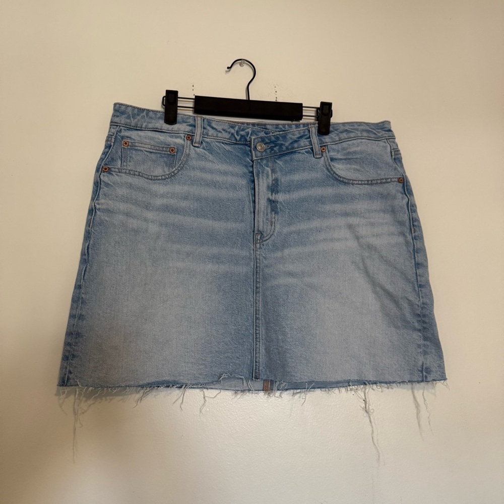 American Eagle Outfitters | Light Blue Denim Mini Skirt